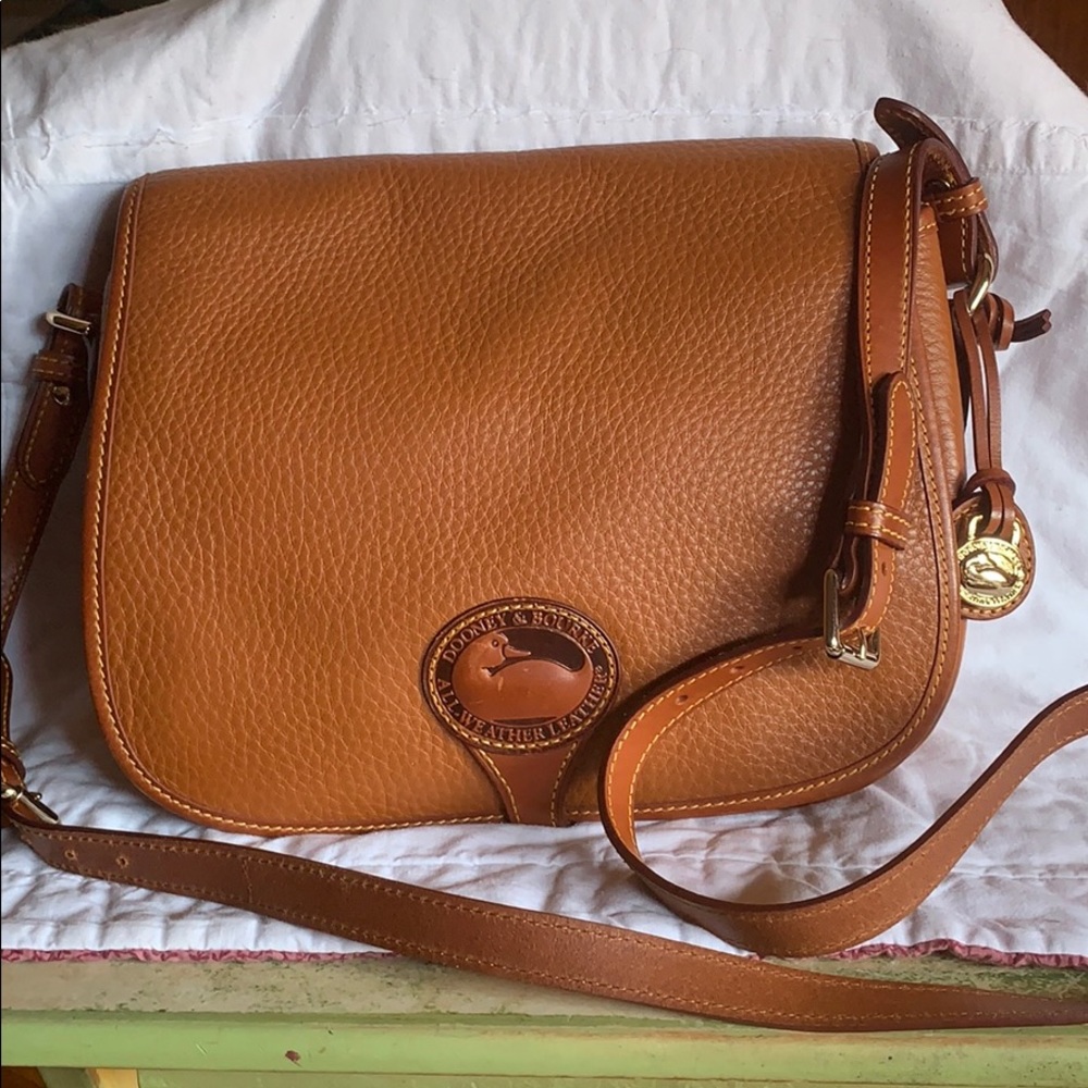 Dooney & Bourke Tan Leather Shoulder Bag